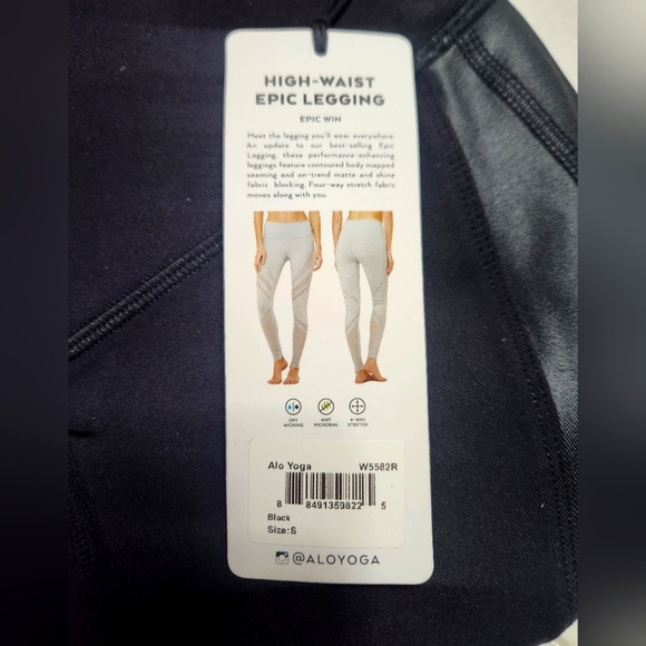 Alo Yoga High Waist Epic Legging Black S NWT - Picture 9 of 9